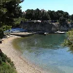 Family-friendly With Swimming Pool - 18098 Apartmán *